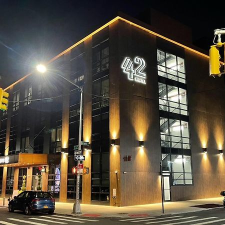 42 Hotel Williamsburg นิวยอร์ก ภายนอก รูปภาพ