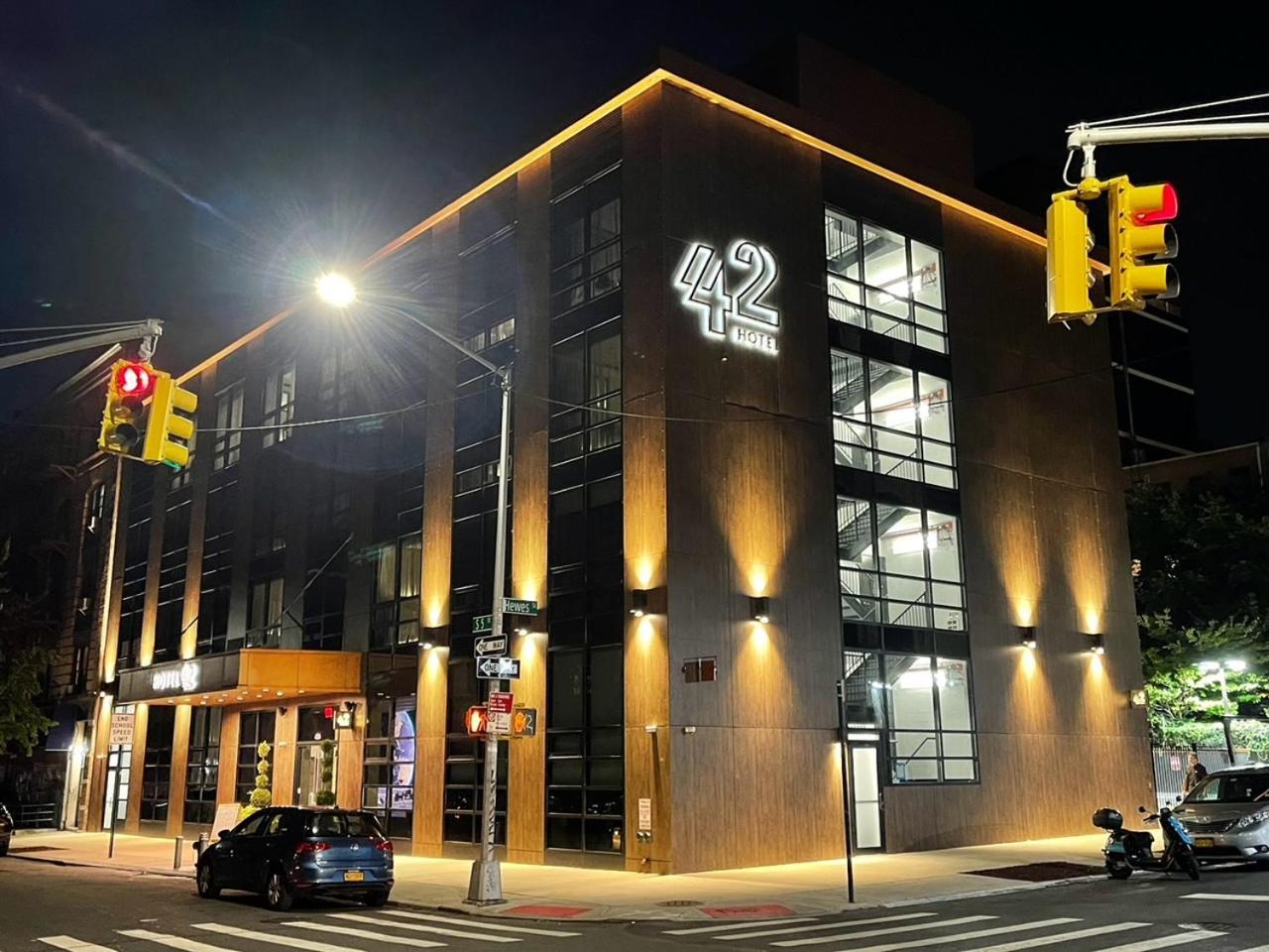 42 Hotel Williamsburg นิวยอร์ก ภายนอก รูปภาพ